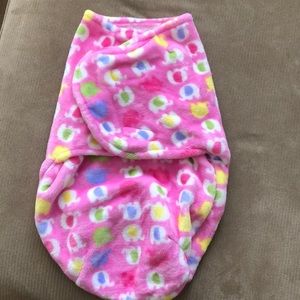 Newborn warm wrap